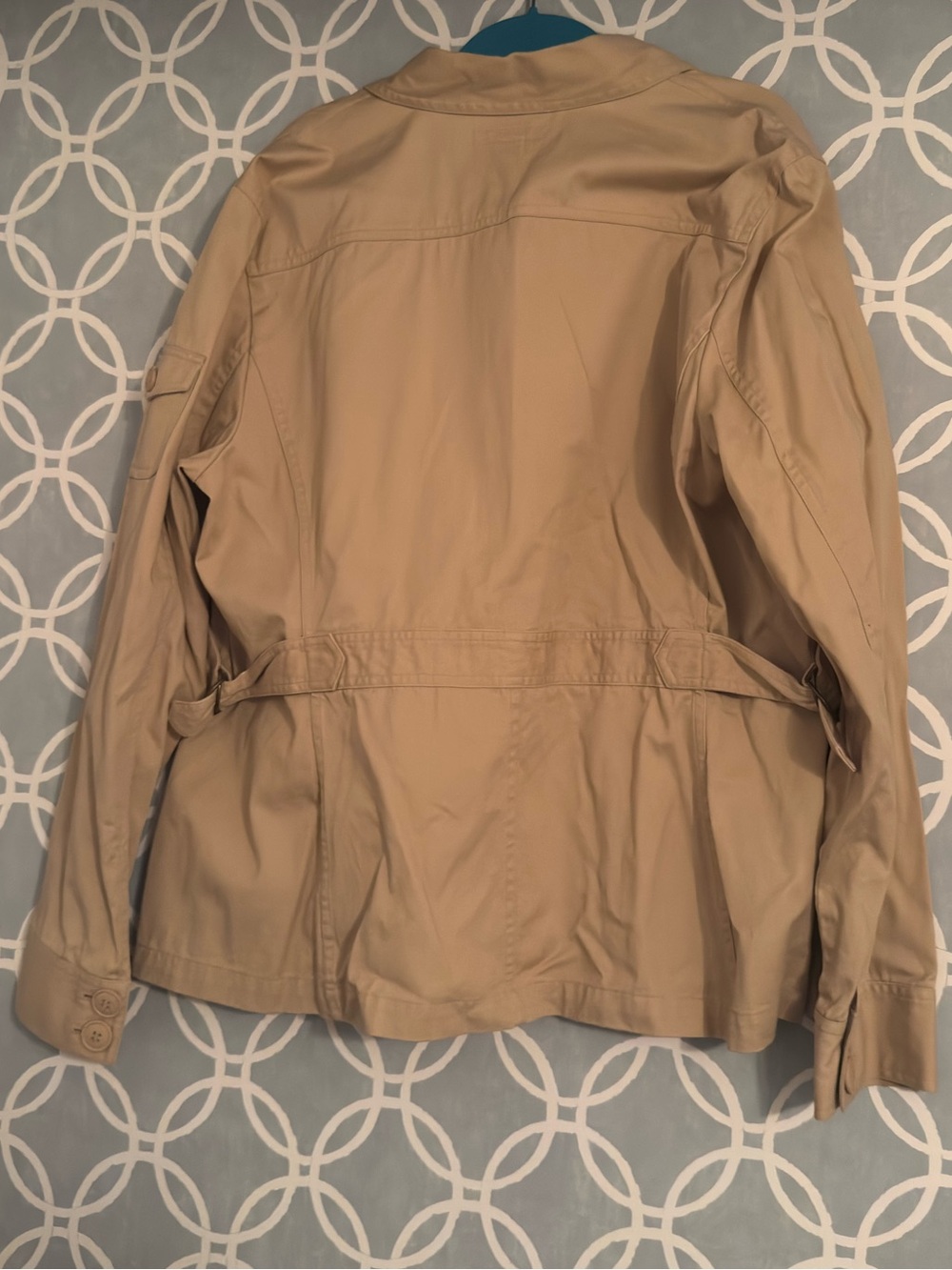Tan jacket - Picture 2 of 3